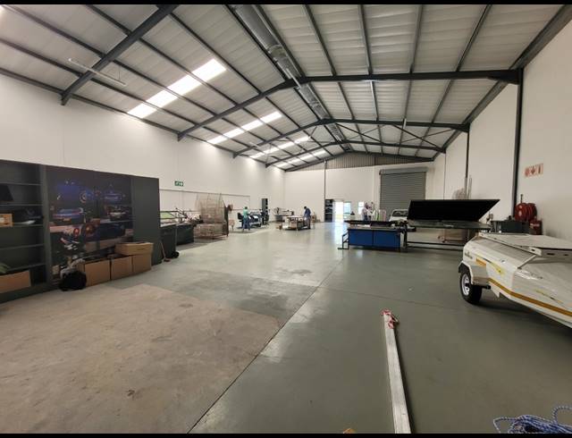 595M² WAREHOUSE TO LET IN BRACKENFELL INDUSTRIAL